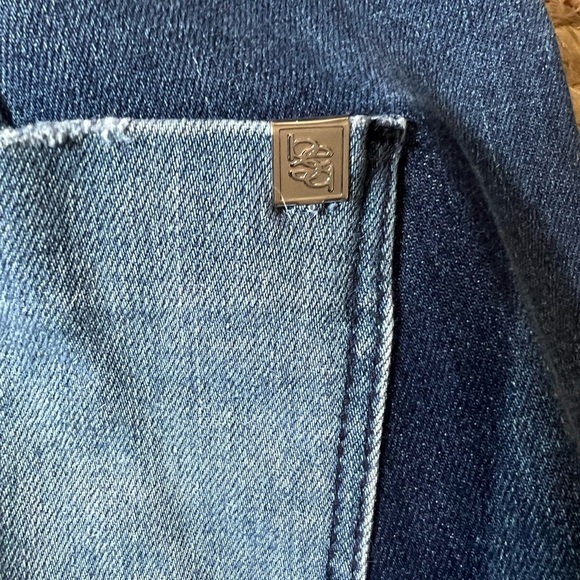 bebe Women’s pants size 29, used in very good condition - Picture 7 of 8